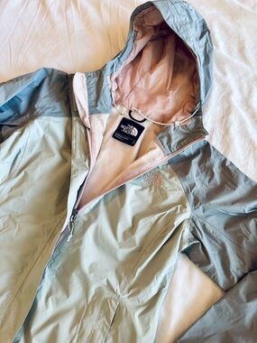 THE NORTH FACE Venture Grey Blue Blush Pink Hooded Jacket Dry Vent Rain Coat